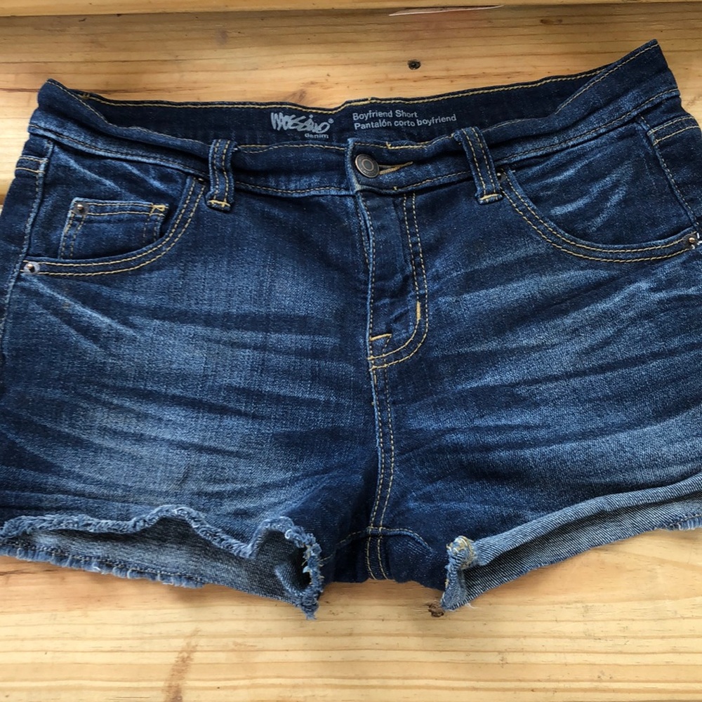 Mossimo denim boyfriend short size 6/28